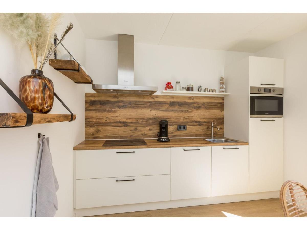 Quietly Located House Within Walking Distance Of The Beach Domburg Exteriör bild
