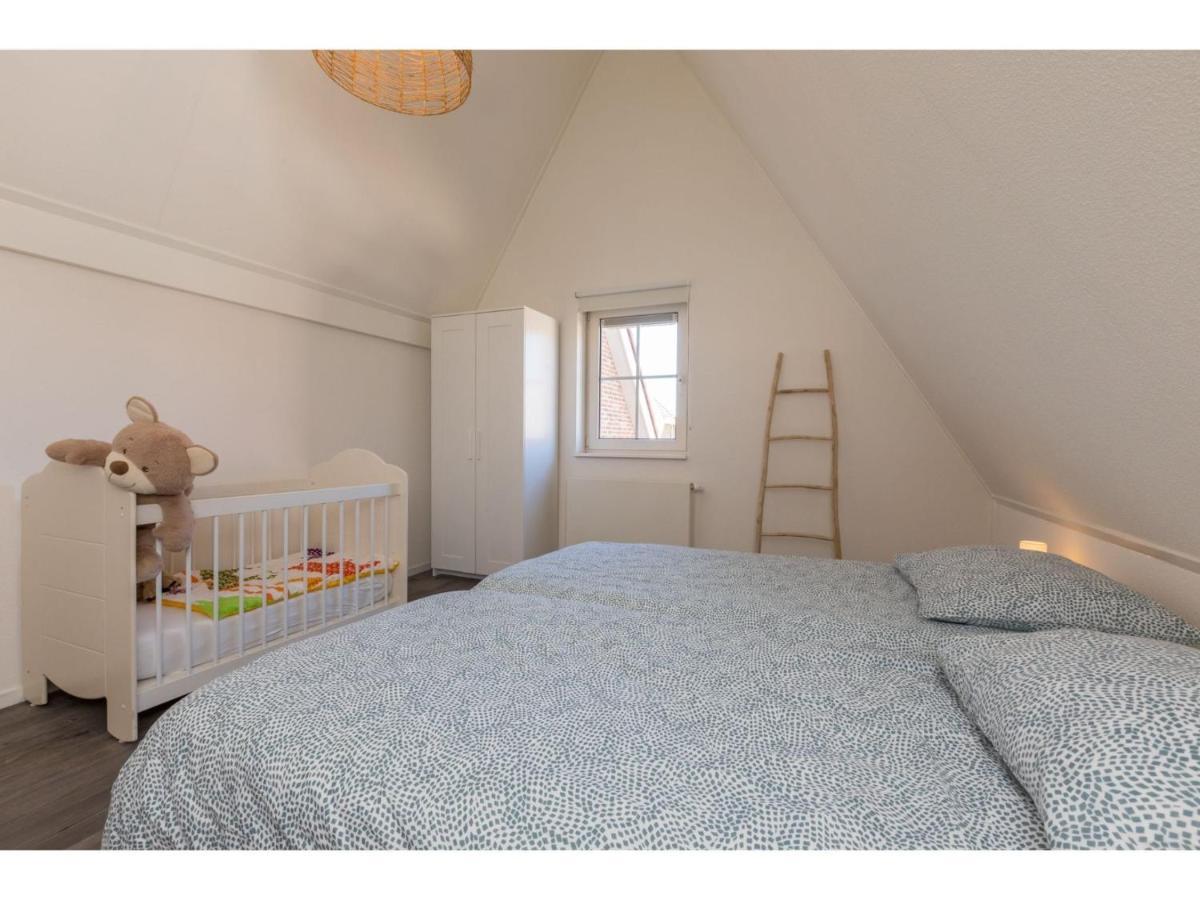 Quietly Located House Within Walking Distance Of The Beach Domburg Exteriör bild
